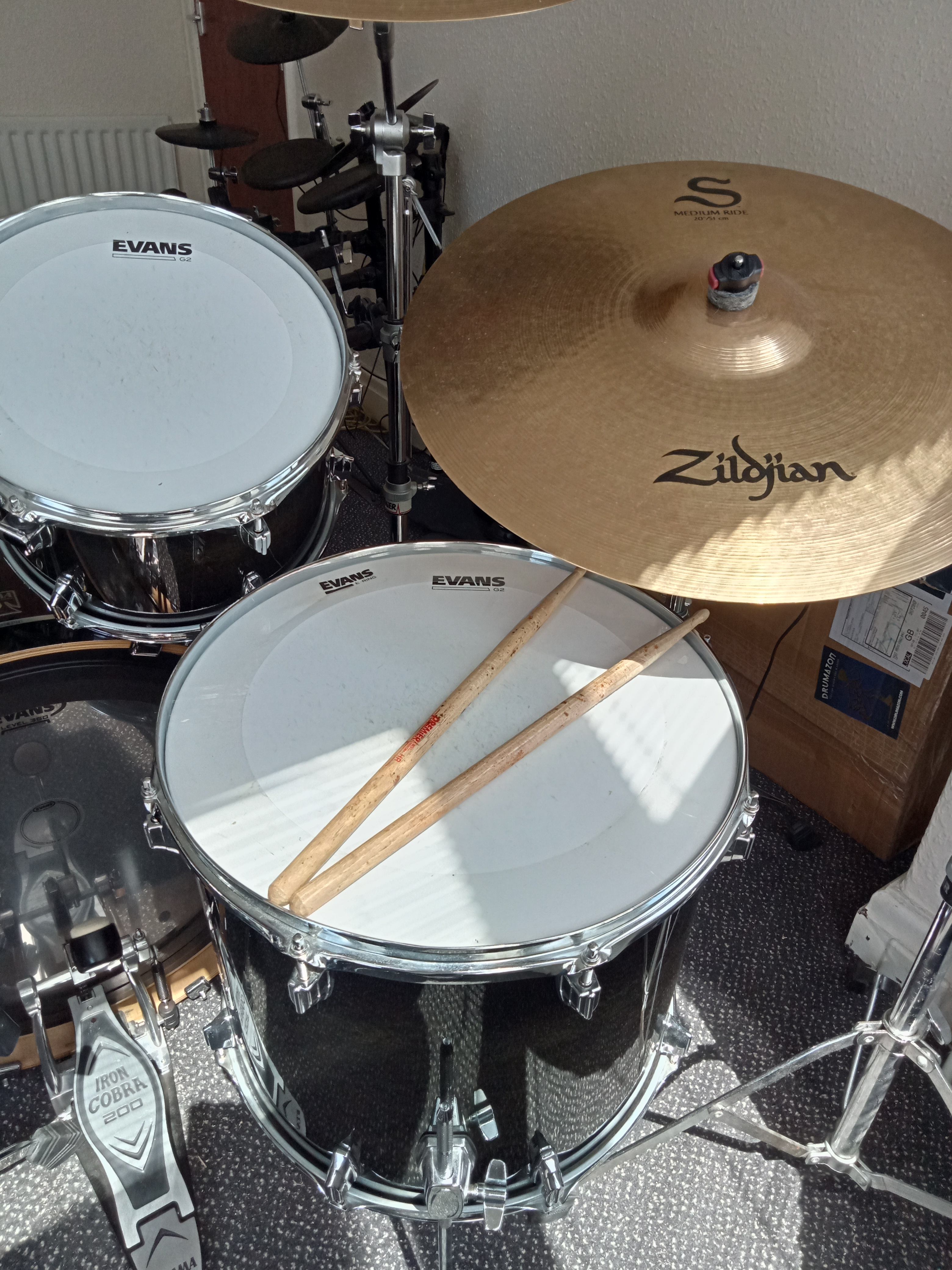 Drums