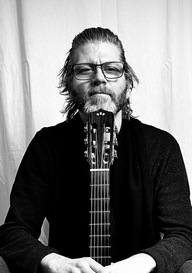 Image of Tom Vernon